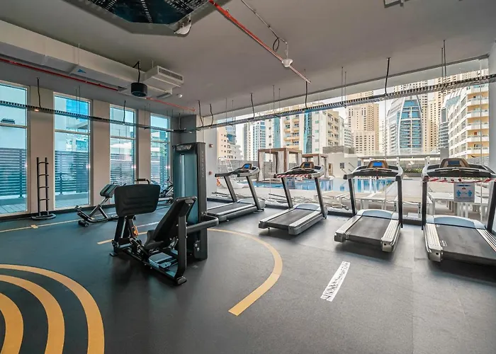 Higuests - Designer Studio In Dubai Marina With Amazing Views